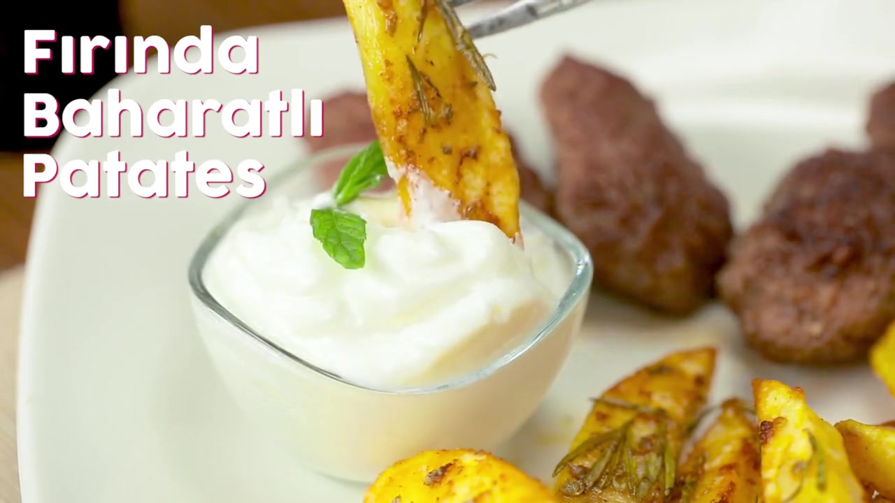 Yağdan Hafif: Fırında Baharatlı Patates